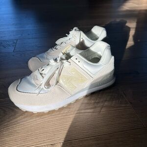 Women’s new balance 574 sneakerss